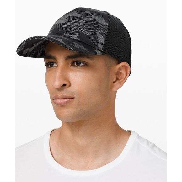 Lululemon Commission Hat Cap Mesh Adjustable Strapback Black/Gray Camo Unisex OS - Picture 1 of 13